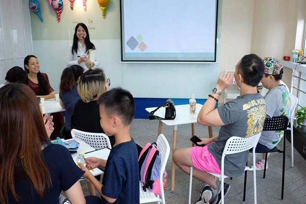 汇侨新城英语培训班，开启您的语言学习之旅