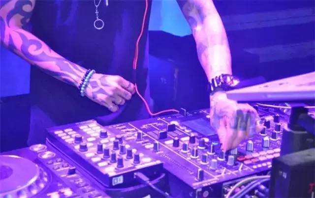 好点的DJ舞曲网站，探索音乐节奏的新世界